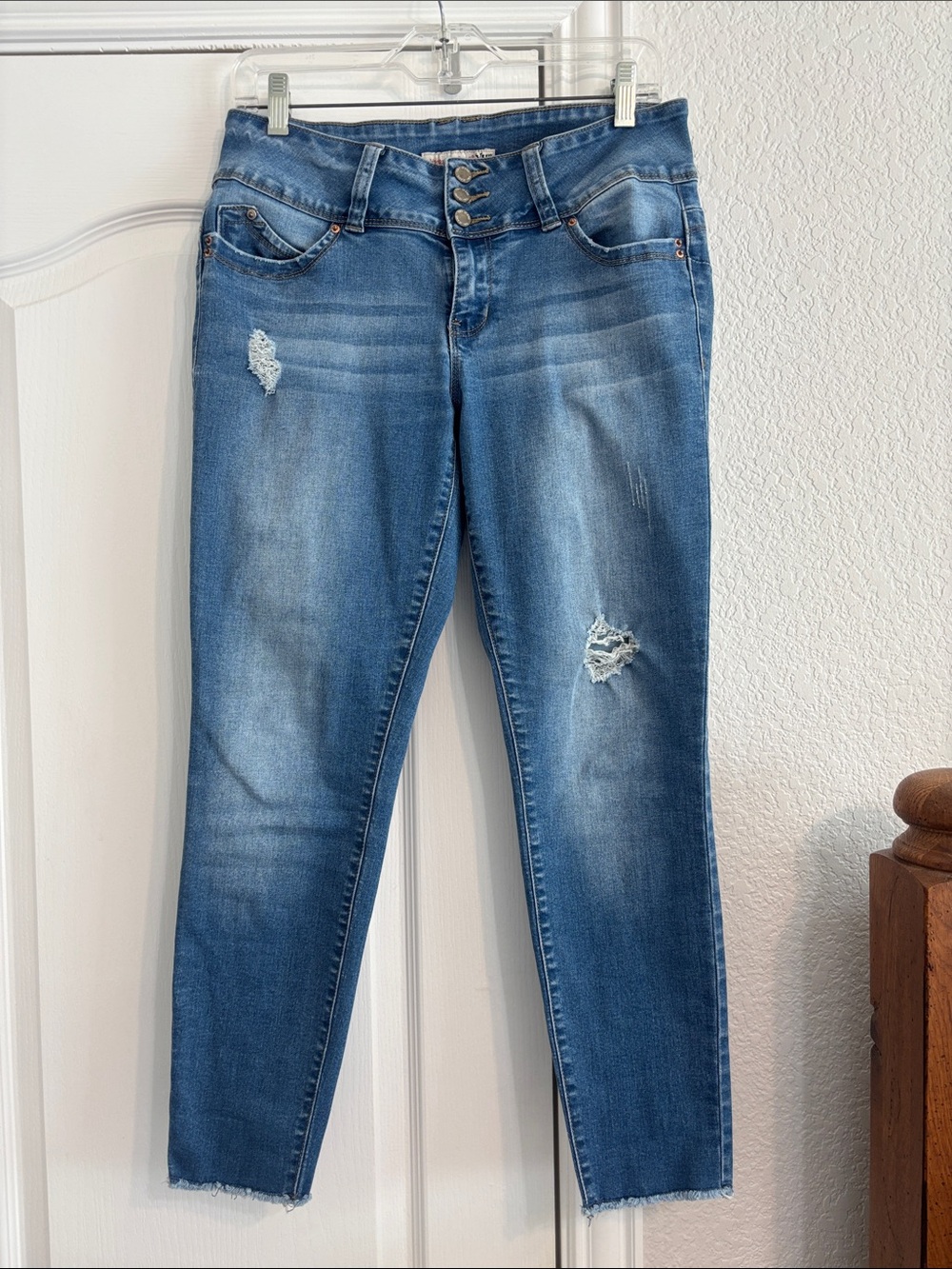 YMI Wanna Better Butt? High-Rise Distressed Skinny Jeans - Blue sz. 11